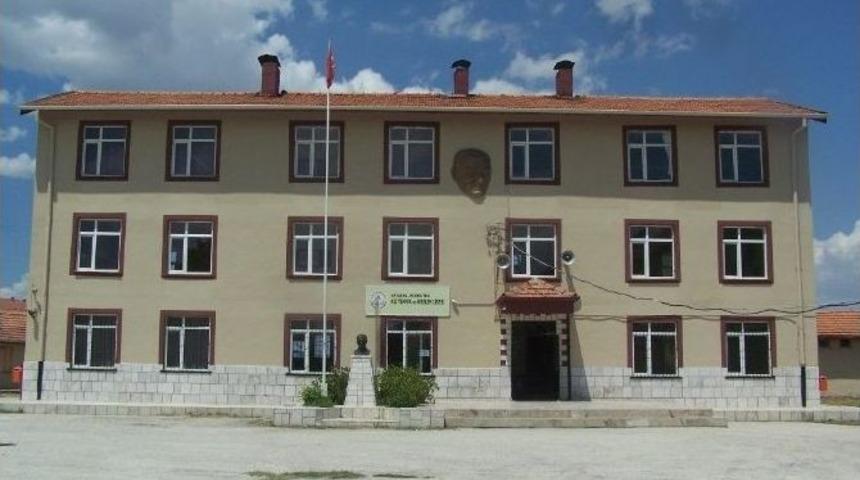 Korkuteli&rsquo;nde İki Okulun İsmi Değişti