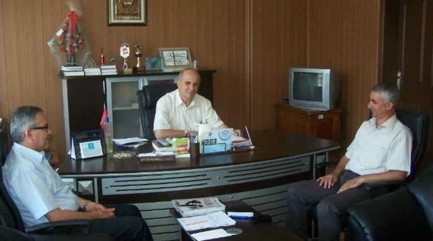 İmam Ve M&uuml;ezzinlere Ses Eğitimi