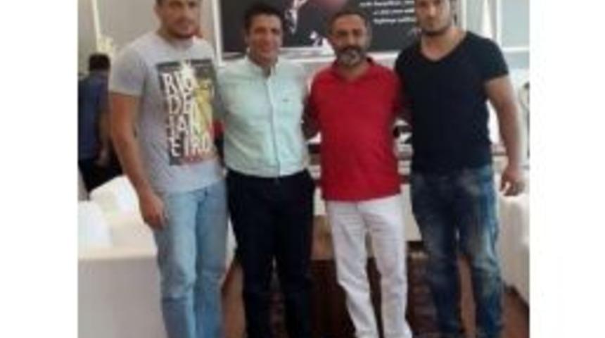 Başpehlivanlar Cengiz Ve Okan D&ouml;şemealtı'nda