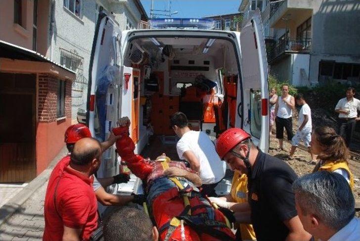 İnşaattan Düşen İşçi Ağır Yaralandı G2