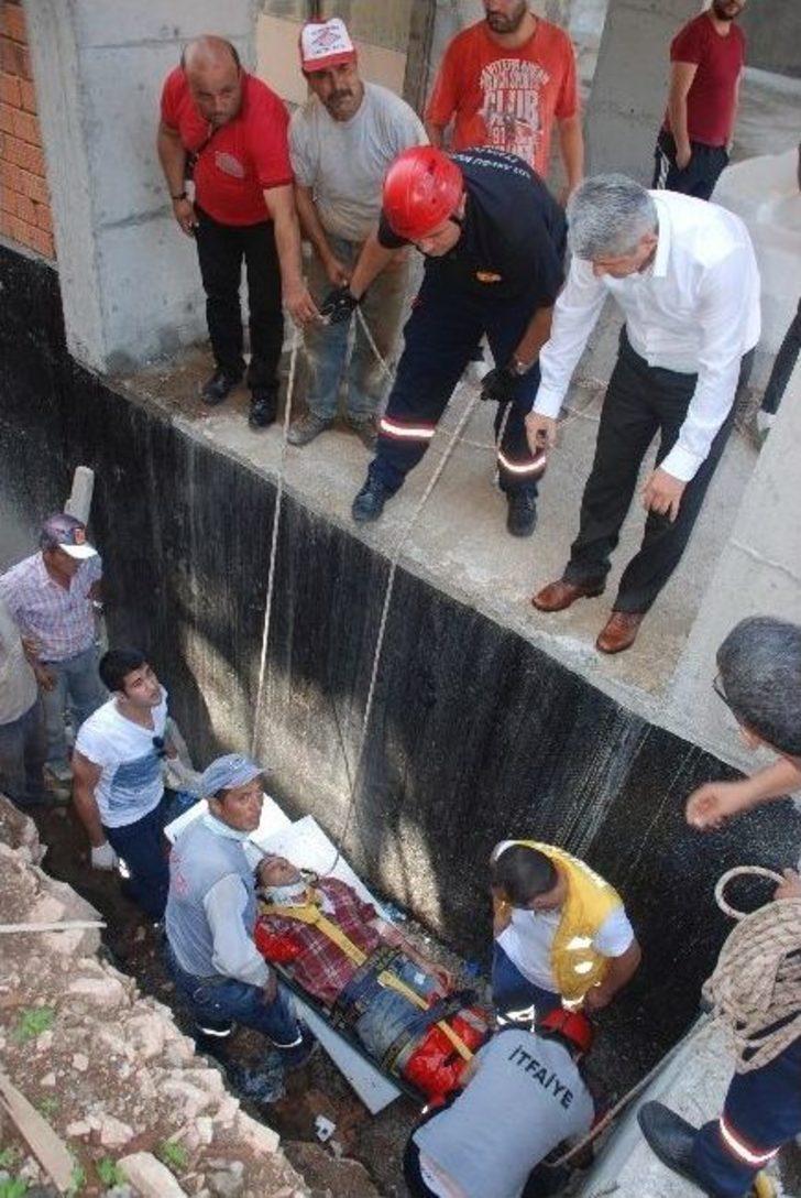 İnşaattan Düşen İşçi Ağır Yaralandı G4