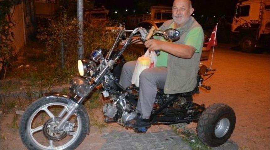 &Ccedil;ocukluk Hayalini Ger&ccedil;ekleştirdi