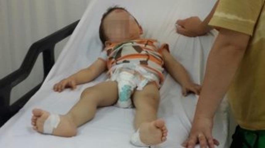 1.5 Yaşındaki &Ccedil;ocuk Pencereden D&uuml;şt&uuml;