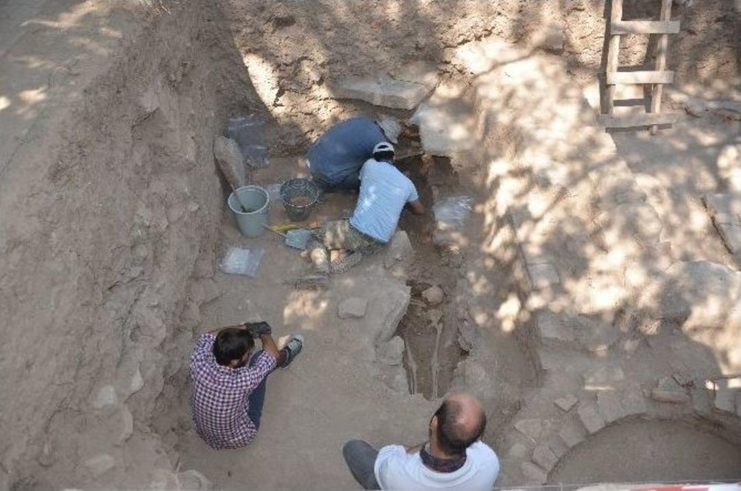 Akhisar Kazı &Ccedil;alışmalarının 4. Sezonu Başladı