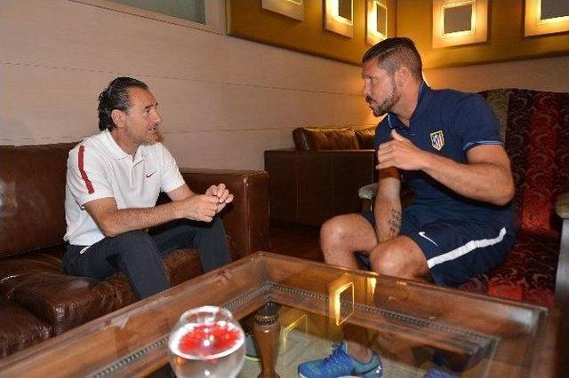 Prandelli, Diego Simeone’yi Ziyaret Etti