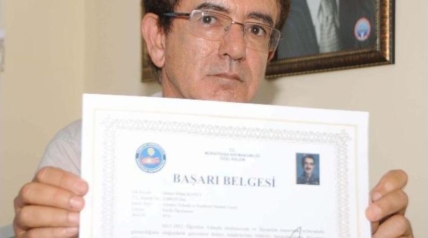 Eğitim-iş&rsquo;ten Milli Eğitim M&uuml;d&uuml;r&uuml; G&uuml;lay'a Kınama