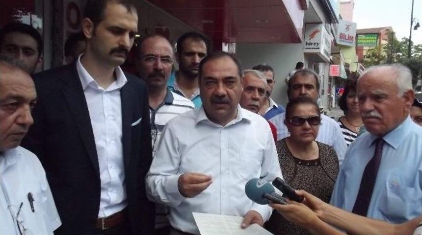 Mhp Y&ouml;neticileri, İhsanoğlu İ&ccedil;in Esnaftan Oy İstedi