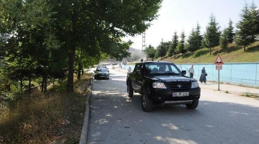 Boz&uuml;y&uuml;k&rsquo;te Haşereyle M&uuml;cadele &Ccedil;alışmaları