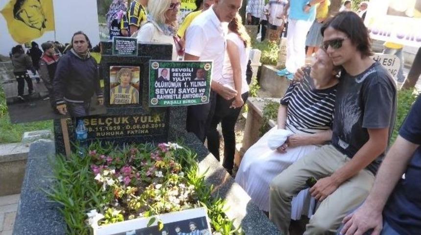 Sel&ccedil;uk Yula, Kabri Başında Anıldı
