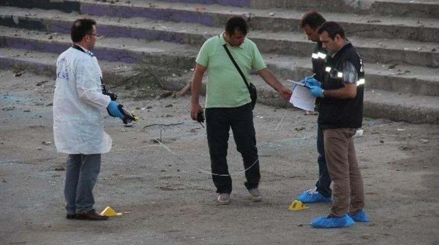 Silahlı Kavga: 2 Yaralı