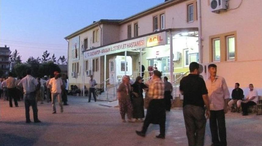 Ağacı Keserken Bacağını Kesti