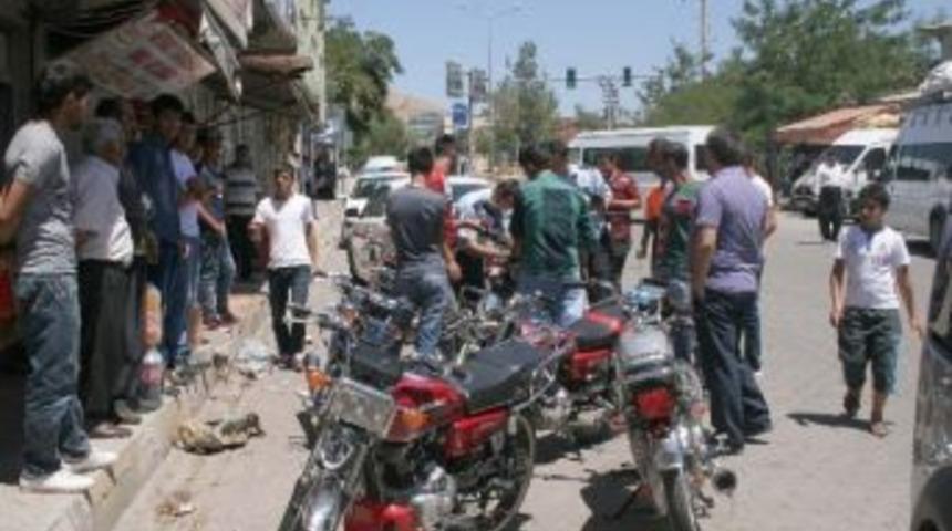 Ergani'de Plakasız Motosikletler Toplatıldı