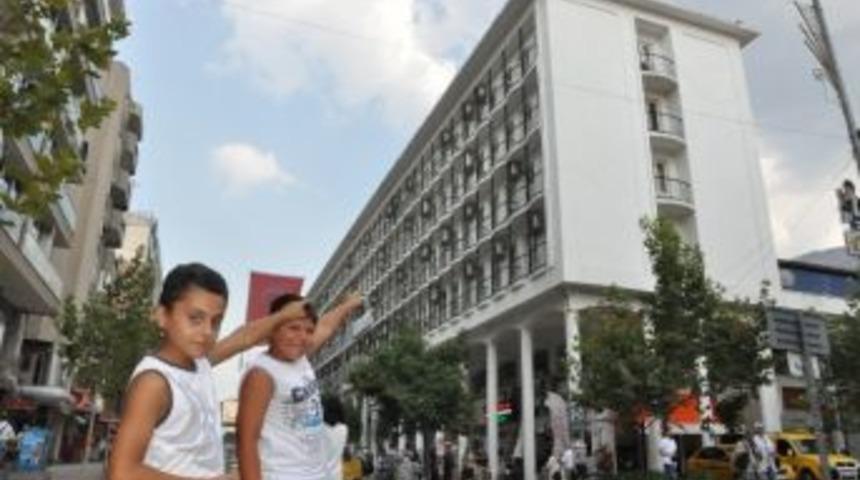 Halkın Tepkisi Beyazfil&rsquo;in Satışını İptal Ettirdi