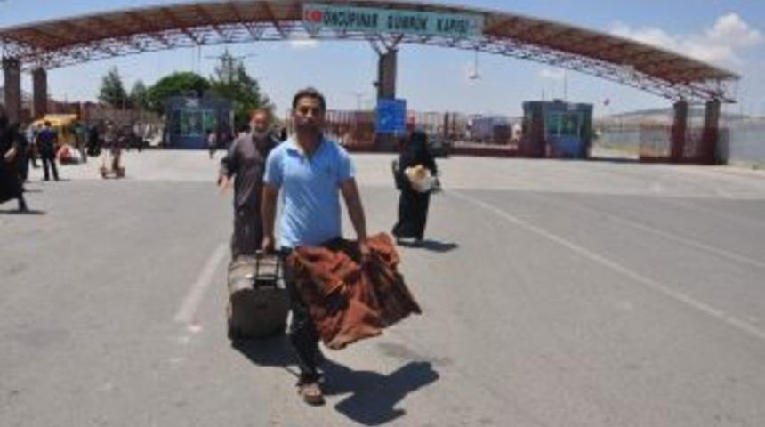 Temmuz Ayında &Ouml;nc&uuml;pınar'dan 74 Bin 924 Suriyeli Giriş-&ccedil;ıkış Yaptı