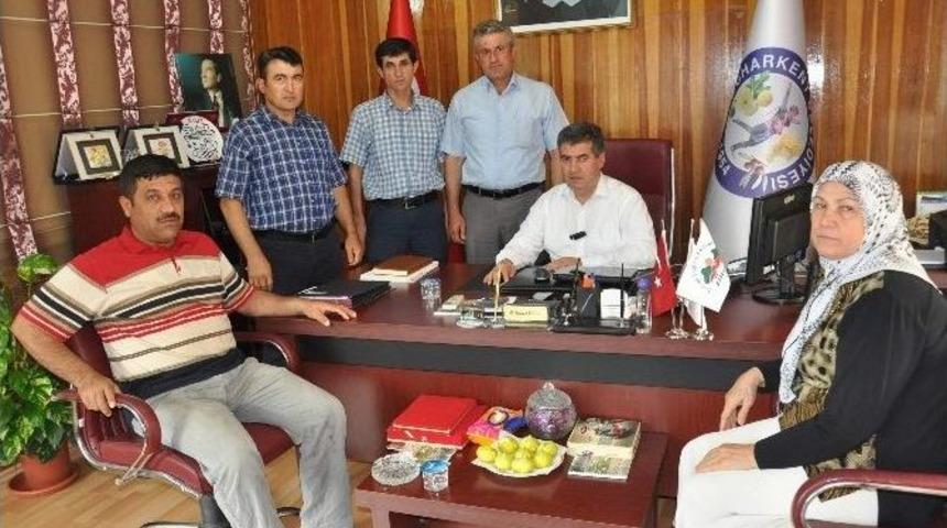 Buharkent&rsquo;ten Başbakan Erdoğan&rsquo;a Tam Destek