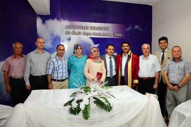 Şehzadeler’de İlk Nikah Kıyıldı