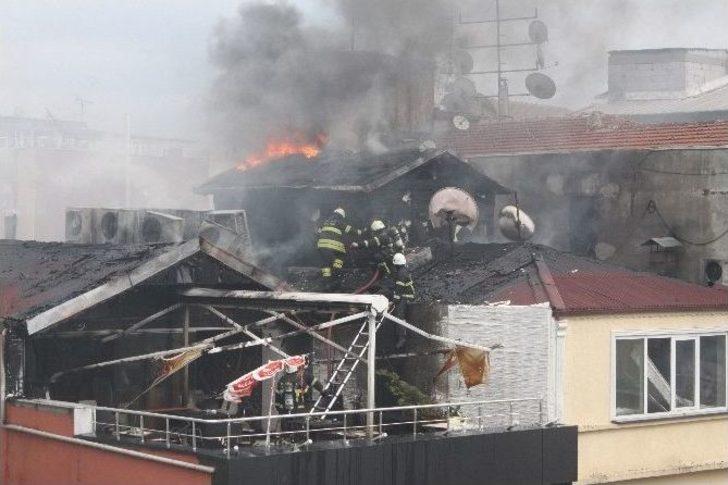 Klima Patlamasıyla Çıkan Yangın Korkuttu G1