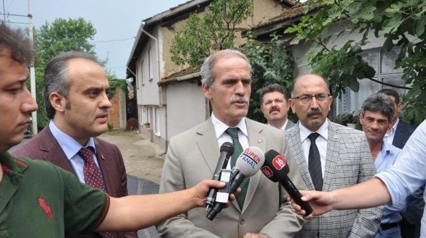 İneg&ouml;l'de Asfalt &Ccedil;alışmaları S&uuml;r&uuml;yor