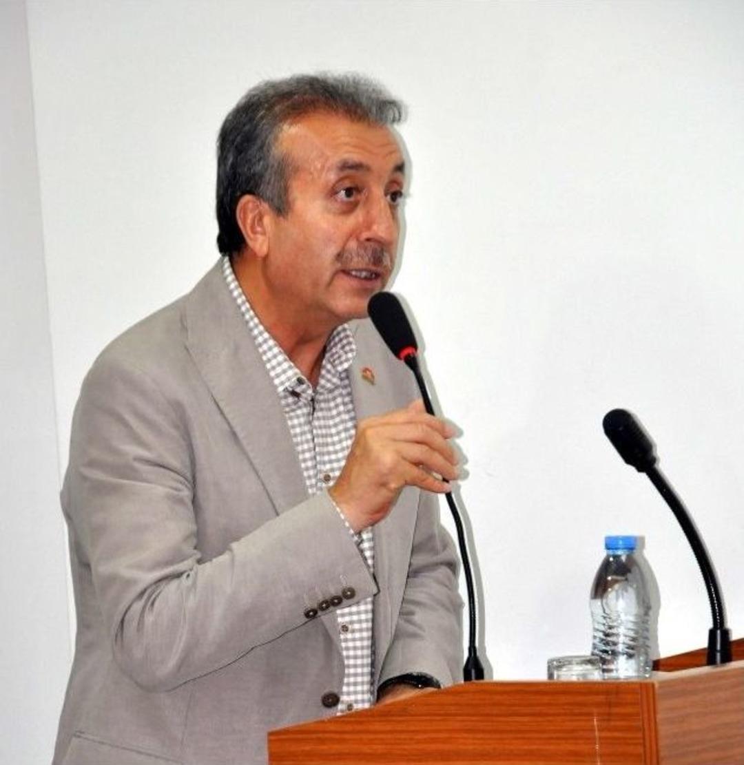 Gıda, Tarım Ve Hayvancılık Bakanı Eker, Adilcevaz'da İncelemelerde Bulundu