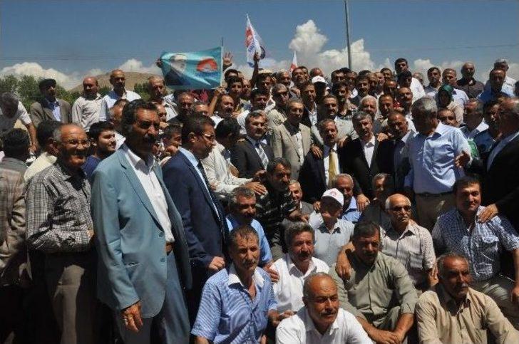 Gıda, Tarım Ve Hayvancılık Bakanı Eker, Adilcevaz'da İncelemelerde Bulundu G2