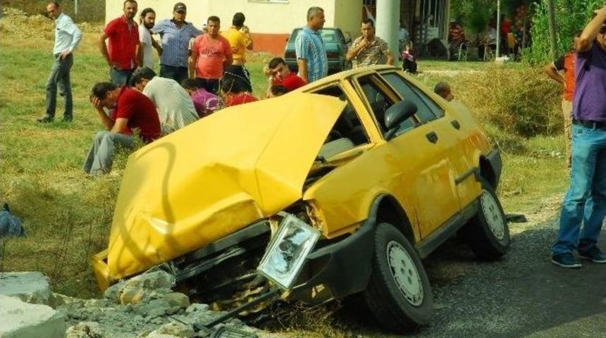 Hamile Eşini Eve Bıraktı, Kazada &Ouml;ld&uuml;