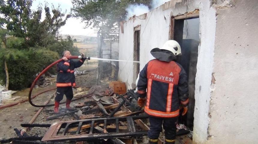 Besi Çiftliğinde Yangın