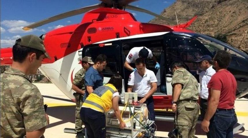 Ambulans Helikopter G&uuml;m&uuml;şhane&rsquo;den Bir G&uuml;nl&uuml;k Bebek İ&ccedil;in Havalandı