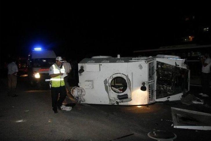Diyarbakır’da Zırhlı Polis Aracı Devrildi: 3 Yaralı G4