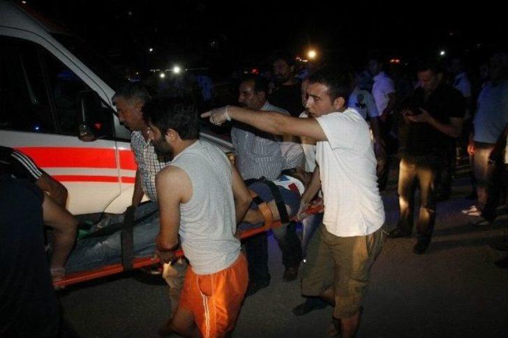 Diyarbakır’da Zırhlı Polis Aracı Devrildi: 3 Yaralı G2