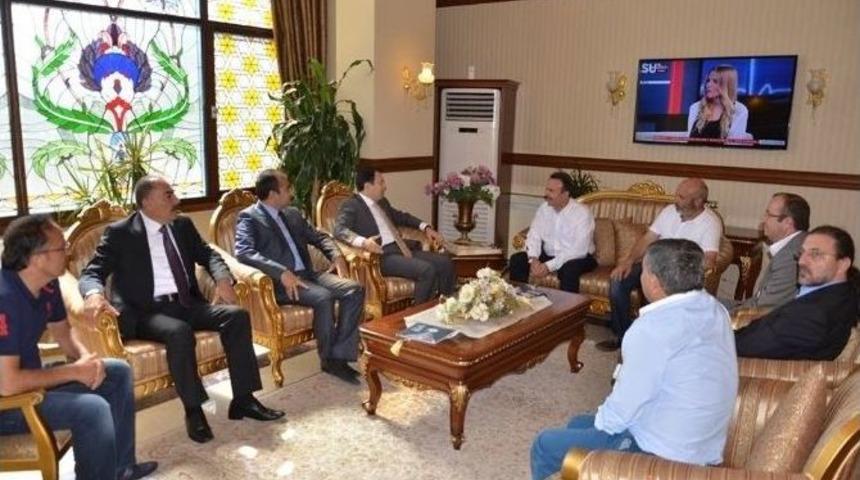 Kemah Y&uuml;ksek&ouml;ğrenim Kız &Ouml;ğrenci Yurduna Kavuşuyor