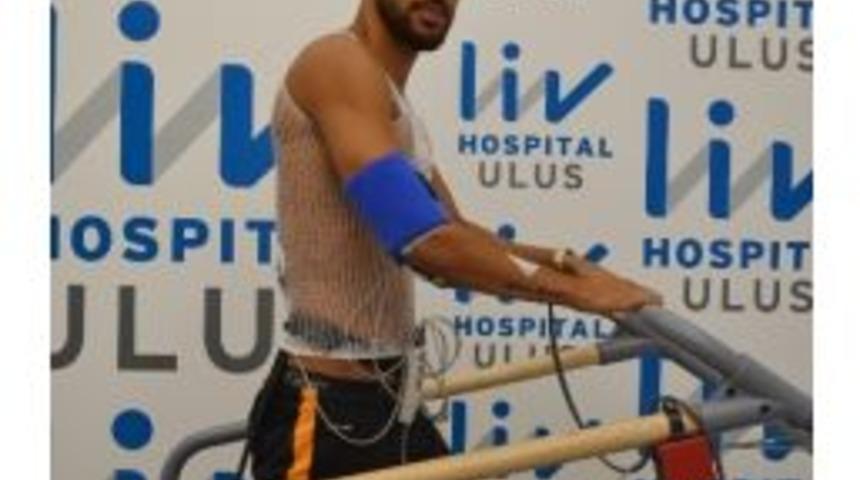 Yasin &Ouml;ztekin Sağlık Kontrol&uuml;nden Ge&ccedil;ti