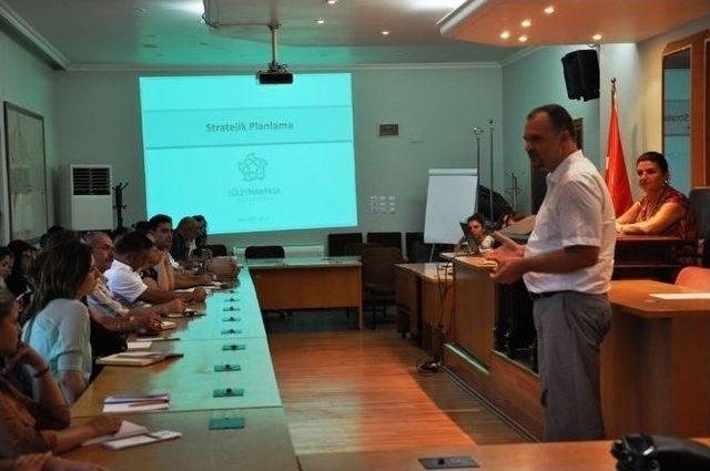 Süleymanpaşa Belediyesi Personeline Stratejik Planlama Semineri Verildi