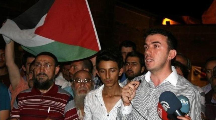 Agd&rsquo;den Filistin&rsquo;e Destek Y&uuml;r&uuml;y&uuml;ş&uuml;