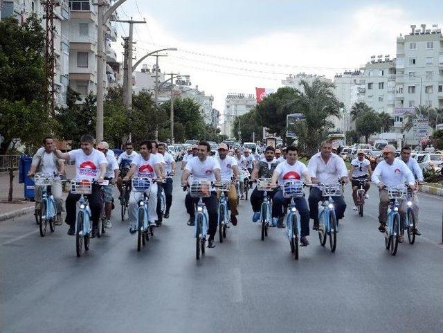 Başkan Türel Gençlerle Pedal Çevirdi