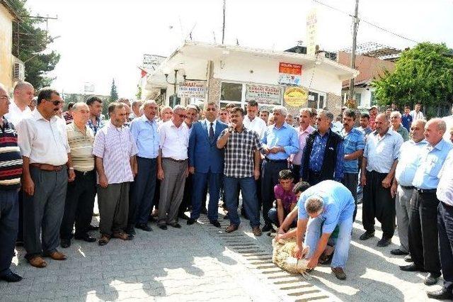 Gülek Mahallesi’ni Gezen Başkan Can’a Vatandaş İlgisi