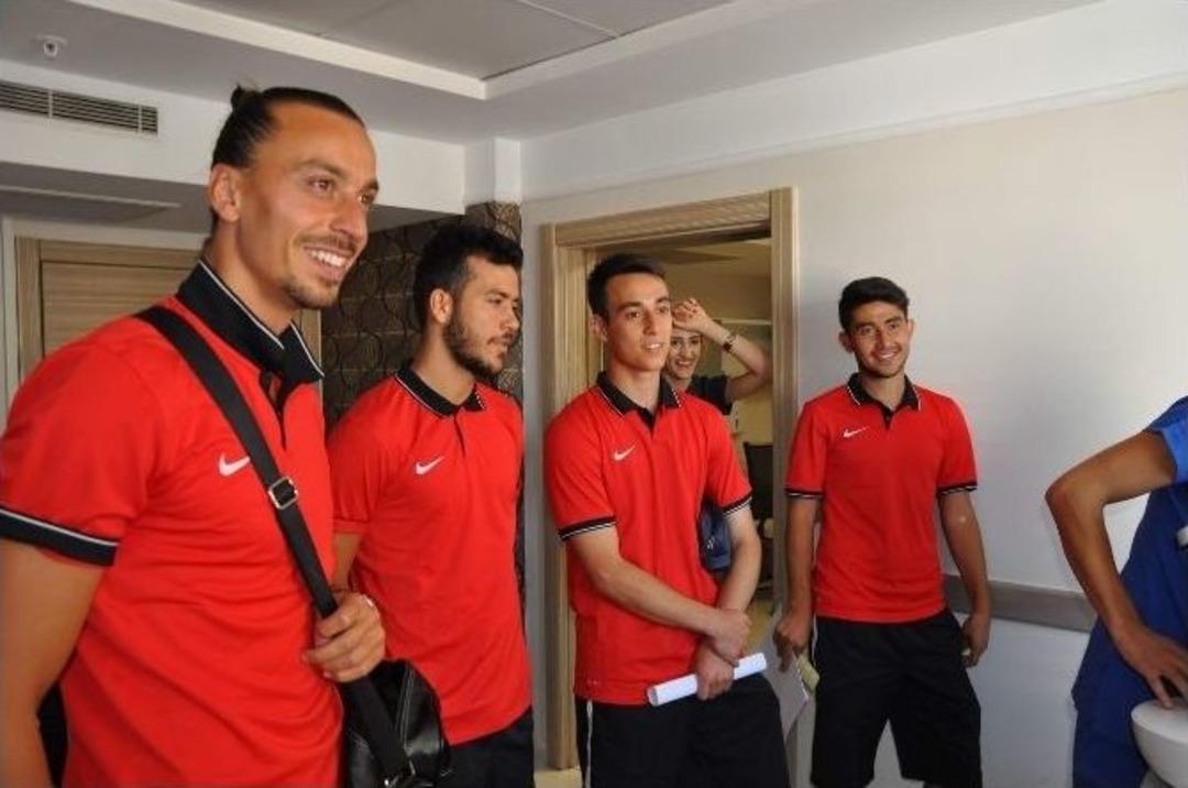 Niğde Belediyespor Yeni Sezon Hazırlıklarını S&uuml;rd&uuml;r&uuml;yor