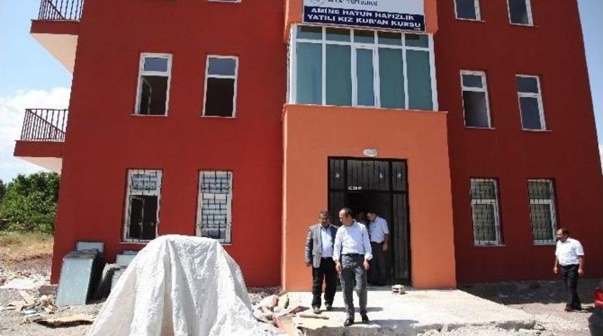 Amine Hatun Yatılı Hafızlık Kız Kur'an Kursu Bitme Aşamasına Geldi