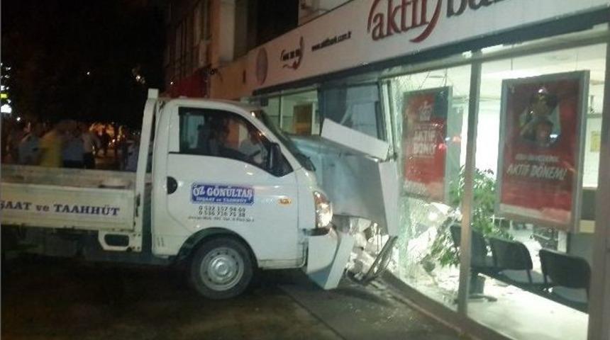 D&uuml;zce&rsquo;de Kaza: &Uuml;&ccedil; Yaralı