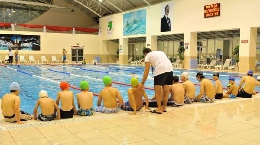 Mamak Kapalı Y&uuml;zme Havuzu Bakımdan Ge&ccedil;ti