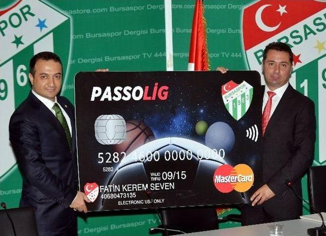 Bursaspor'un Hedefi 1,5 Milyon Passolig Kartı Satmak