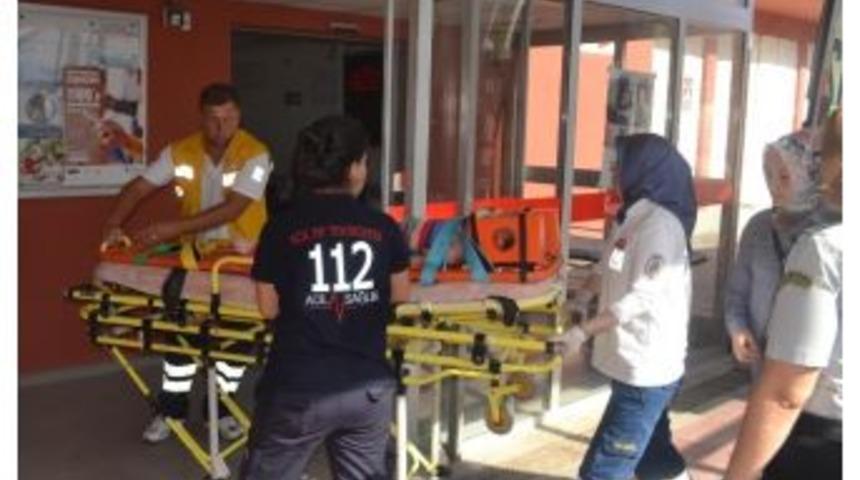 Evde Yalnız Kalan 5 Yaşındaki &Ccedil;ocuk Pencereden Aşağı D&uuml;şt&uuml;