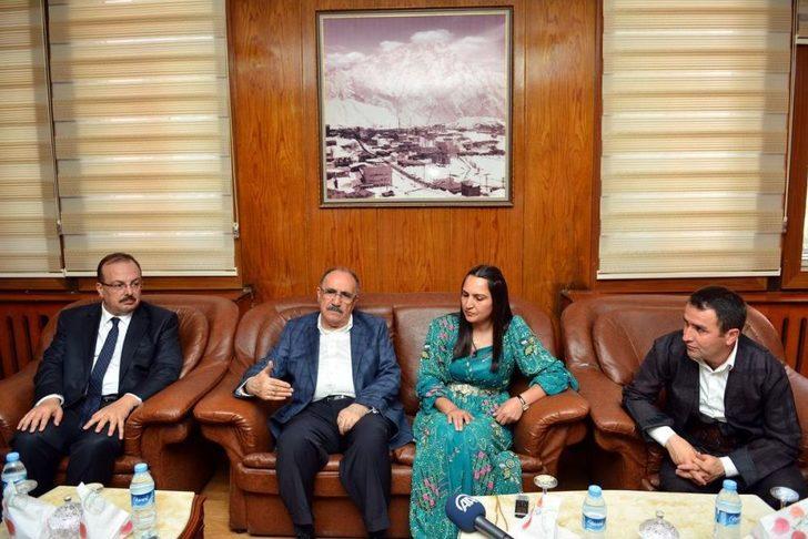 Başbakan Yardımcısı Atalay Hakkari'de G5