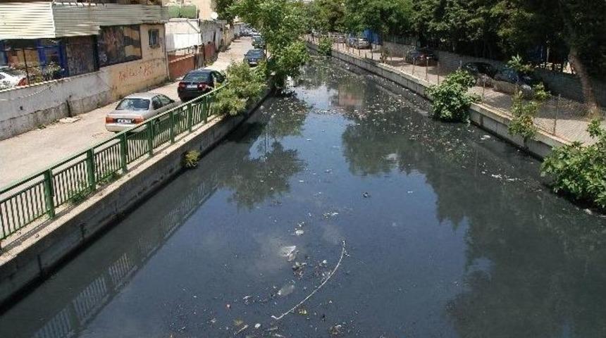 Başkan Nuhoğlu&rsquo;ndan Kadık&ouml;y'de &ldquo;denize Girmeyin'' Uyarısı