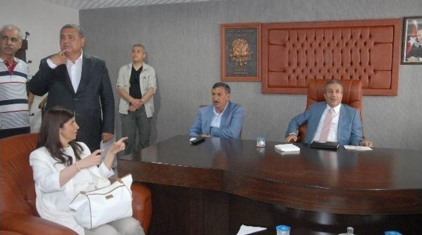 Bakan Eker&rsquo;den &Ccedil;ift&ccedil;ilere M&uuml;jde