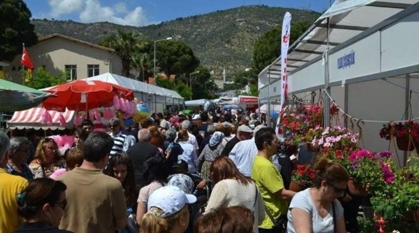 "&ccedil;i&ccedil;ek Başkenti" Bayındır Kurtuluşta Coşacak