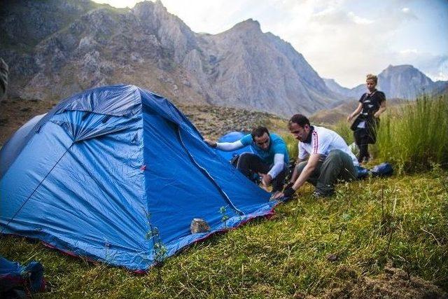 Dağcılar Cilo Eteklerinde 3 Gün Kamp Kurdu