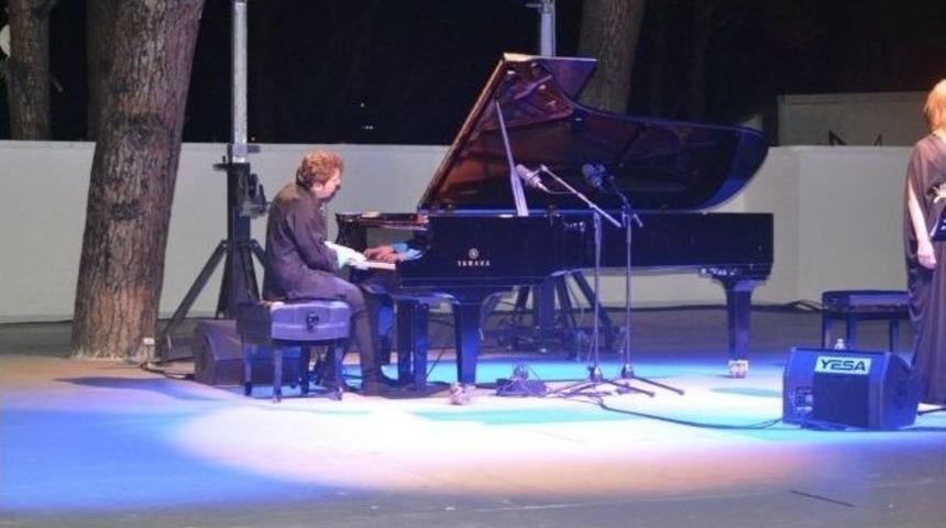 Ayvalık&rsquo;ta Fazıl Say Coşkusu