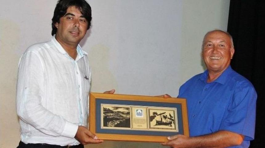 Prof.ercan, Fo&ccedil;a'ya Depremi Anlattı