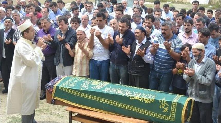 Memur-sen Camiasının Acı G&uuml;n&uuml;