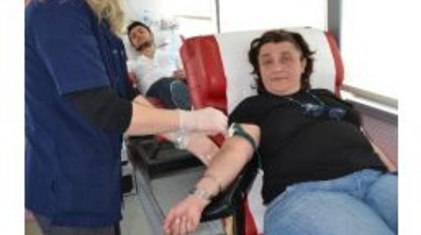 Edirne'de &ldquo;bir &Uuml;nite Kan, Bir Can&rdquo; Kampanyası